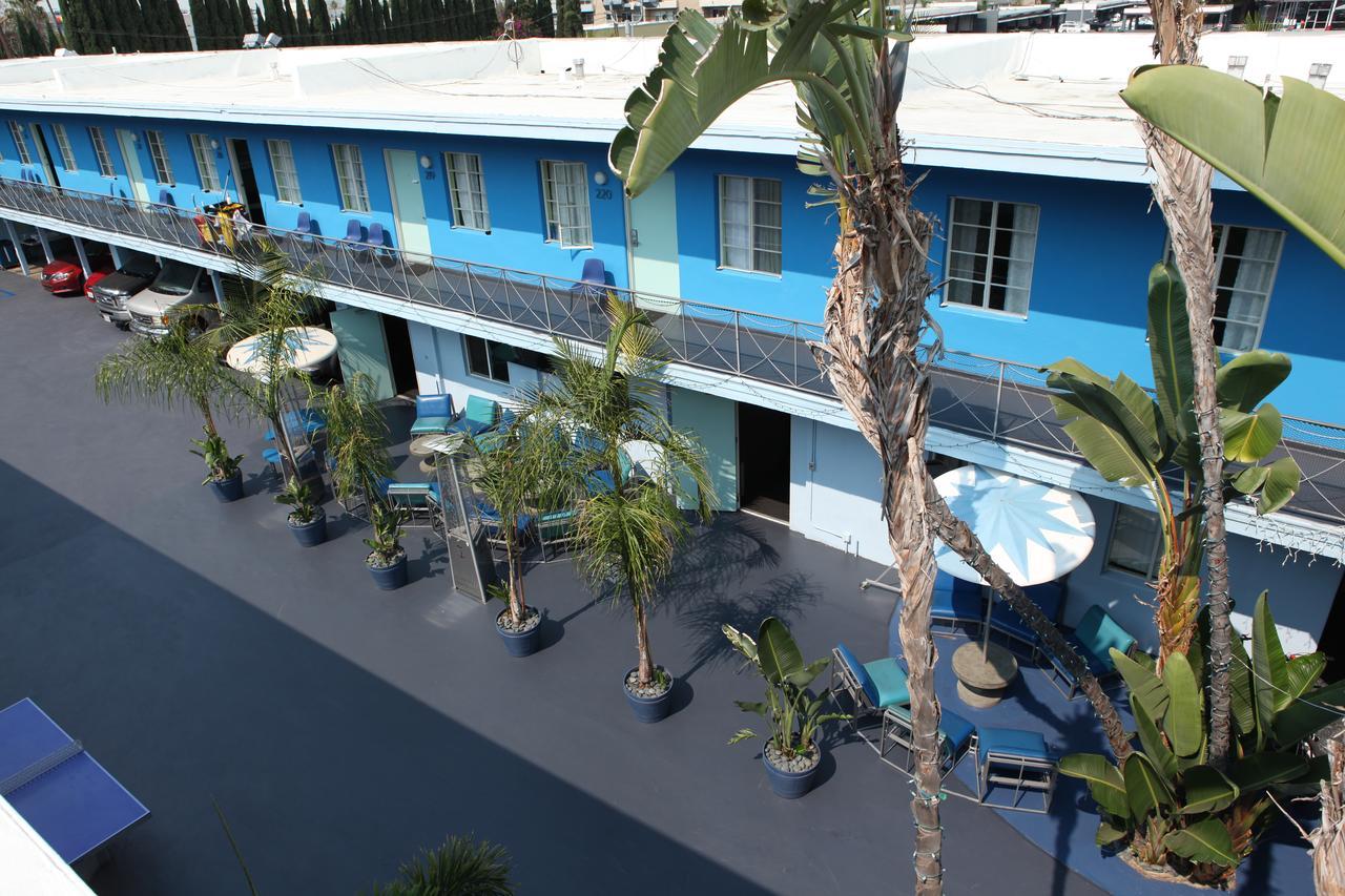 Banana Hollywood & Auberge de jeunesse *
